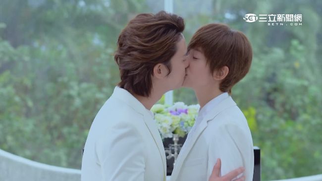 神諾皇！愛上哥們登谷歌年度關鍵搜尋