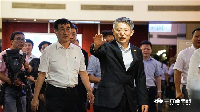 沙海林看新北員工餐廳好驚訝