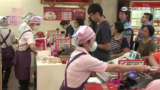 又再怪陸客縮減？鄉民挖出鳳梨酥真相