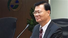 金融監督管理委員會主委丁克華表示，將盡快展開兆豐銀行紐約分行及巴拿馬分行專案金檢，且明天起約詢兆豐相關人員。
中央社記者蔡怡杼攝　105年8月25日