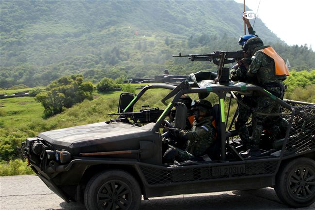 漢光32號「聯勇操演」特戰突擊車。（記者邱榮吉/屏東拍攝）