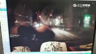 失戀想不開　男助跑衝向馬路撞車