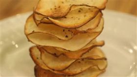 美食,洋芋片,零食,低熱量,健康,橄欖油,馬鈴薯,點心
(翻攝美拍http://www.meipai.com/media/569363697)