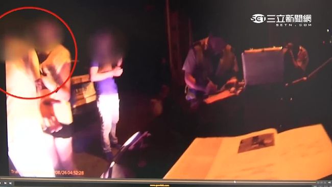 長腿妹開百萬車拒酒測　護花男嗆警