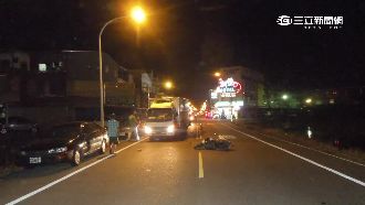 神風特攻襲貨車　騎士跨雙黃線遭撞飛