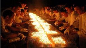 艾許瑞塔佛曼
https://twitter.com/GuinnessAr?ref_src=twsrc%5Etfw