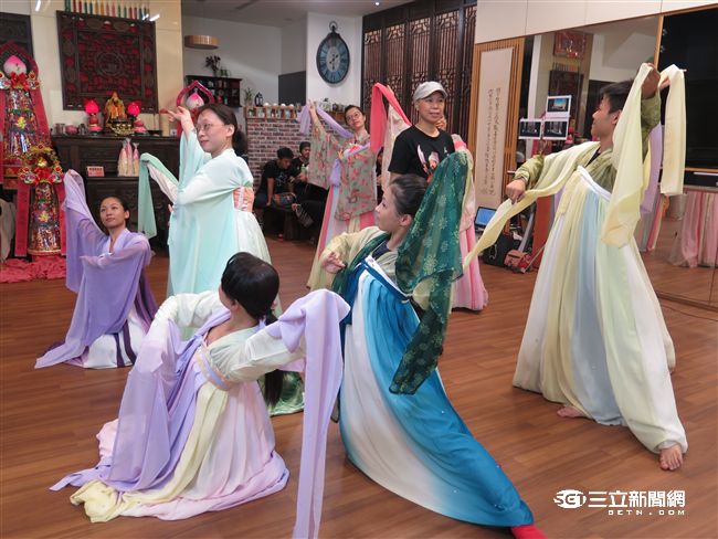 仲夏夜之夢　樂活高雄「藝」起來