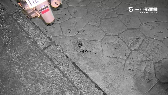 惡劣！男子騙手機不還　竟還持刀砍人