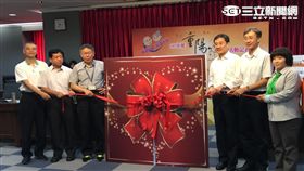 台北市長柯文哲 重陽敬老四禮 盧冠妃攝