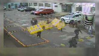 找黑道喬事討債　反被搶走千萬支票