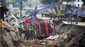 高雄氣爆現場近照／記者林清華攝