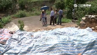 地主封路　農產堆田裡農民苦不堪言