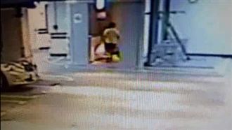 男嬰屍丟廚餘桶　狠心媽媽找到了