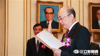 郭正亮宣誓就職　未來都搭捷運上班