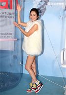 甜心女神吳怡霈在法國阿爾卑斯山滑雪，有一段沒人知道的甜蜜小艷遇。（記者邱榮吉/攝影）