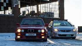 車燈,新制,開大燈,車,flickr,https://www.flickr.com/photos/trentenkelleyphotography/8381751866/in/photolist-dLEEPd-afUB7x-buUobD-eHeALt-nPoXzq-97JK4A-qCpV8V-kJA7Bj-sgLoK9-dHHNSF-ebiH4u-8Xvb29-8kyGUj-aKfJkD-pmjX9T-dio6c5-nhrzQp-fmnr3R-mxPNv8-3YeTHv-aUDAE2-9aBBAL-dN1ryJ-JBHu3b-ew25i2-dN1rGL-pB7B4H-qgdB2z-LEuR-kpELXp-jX6oKD-e9TUoq-8NTLWe-e4dUhA-qQZubb-8JG1nA-cC7bYU-dMUTWa-5Es3vn-DhsCoh-cpeFiJ-2XUPVb-hN7cVS-cpeGVE-bQuTU2-jX94os-8sPRVU-e48gXv-jX5SFa-jWXXQp