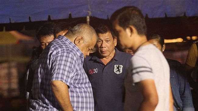 杜特蒂反擊爆炸案　授權警方搜索人車