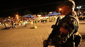 杜特蒂,故鄉,爆炸,納卯,視察（圖／美聯社／達志影像）