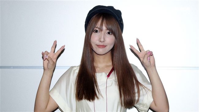 國民女優來台啦！超甜美：悠亞愛你❤