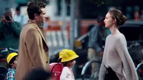 「人，為什麼要穿上衣服？」UNIQLO拍片向全世界提問