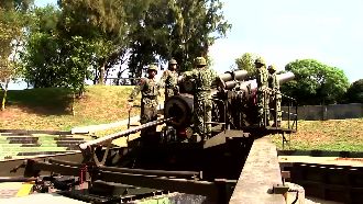 英全政策不同調　義務役加薪「落空」