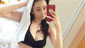 擁有G奶好身材的日本寫真女星杉原杏璃（圖／翻攝推特）