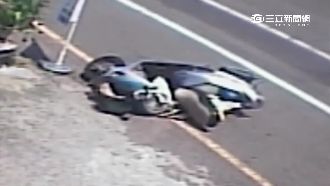 機車倒了懷疑被撞　監視器一看是風吹