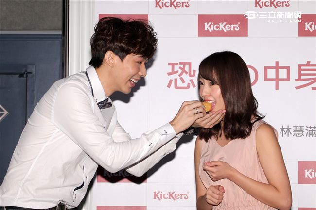 日本女子天團AKB48出身的藤江麗奈來台，為電影「恐怖的中身」登台造勢。（記者邱榮吉/攝影）