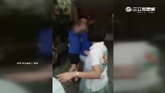不滿擋道！安親班執行長與學生爆衝突