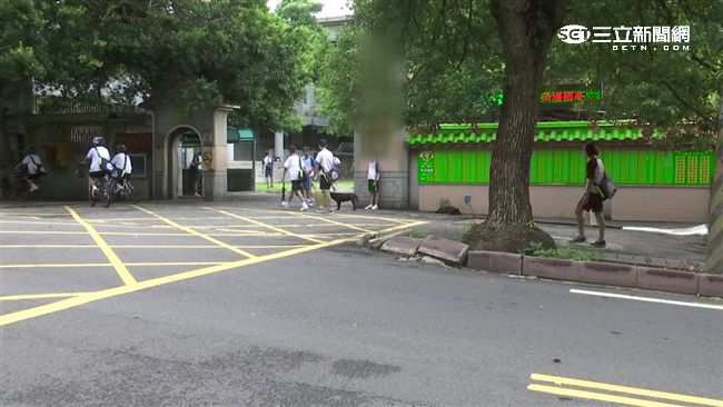 苗驚傳街頭擄人灌藥　國三女機警逃出