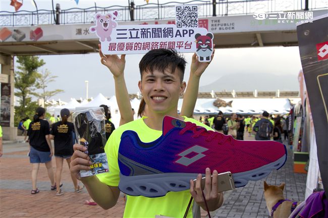 2016 Lotto月光路跑攤位活動（記者林顥宗/攝影）