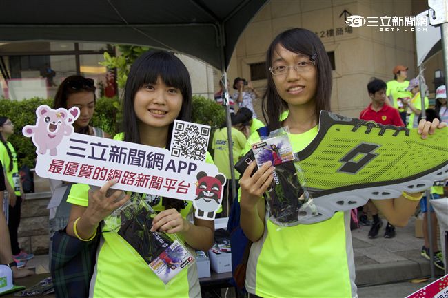 2016 Lotto月光路跑攤位活動（記者林顥宗/攝影）