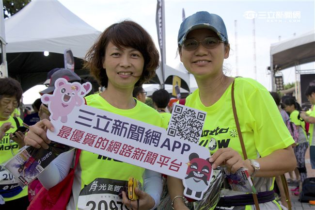 2016 Lotto月光路跑攤位活動（記者林顥宗/攝影）