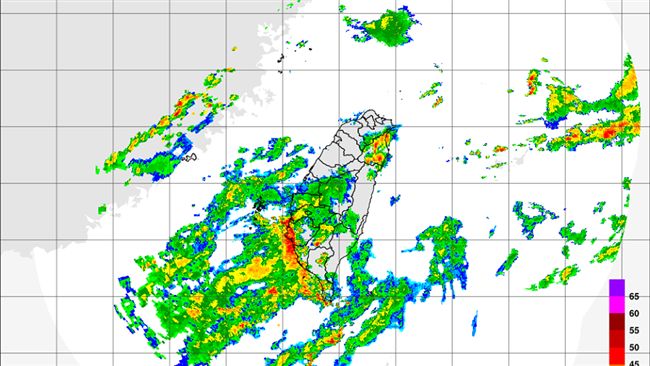 豪雨特報！8縣市注意雷擊及強陣風