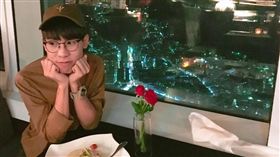 同志,同性戀,異性戀,問題,疑問,林進,神回覆(https://www.facebook.com/photo.php?fbid=576500395862958&set=a.113600935486242.17159.100005090082662&type=3&theater)