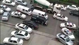 遼寧,運鈔車,搶劫,圖／瀋陽晚報微博