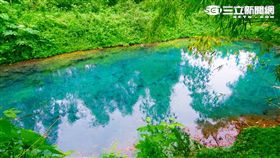 拉索埃的碧藍湧泉被讚為「藍色眼淚」。（圖／陳裕中提供）