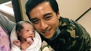 金鐘／鄭人碩三喜臨門！入圍又當爸