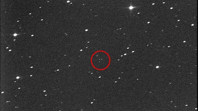 直徑10公尺小行星　從南極上空掠過