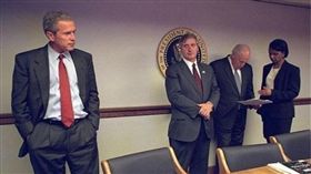 小布希／英國電訊報