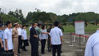 蔡英文視察六六旅　被問「一條鞭」