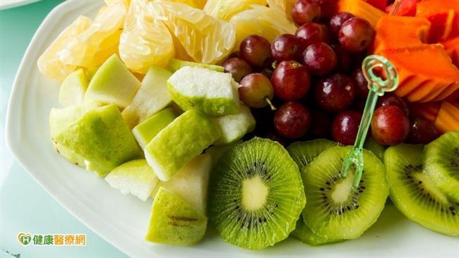 中秋烤肉配水果　幫助消化有「酵」果