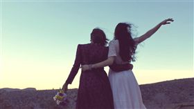 同性戀,蕾絲邊,拉子,百合,LGBT,多元成家,好姊妹,朋友（圖／Pixabay）