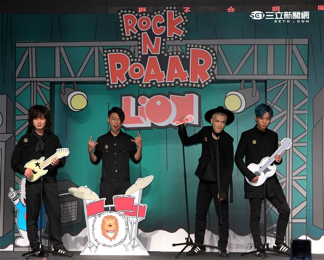 「獅子合唱團」蕭敬騰親自打造充滿爆發力全新專輯正式發行。（記者邱榮吉/攝影）