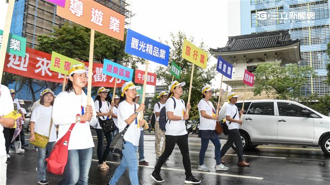 觀光業上街頭求生存　觀光局回應了