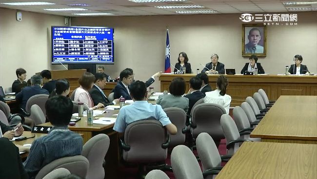民進黨掀內戰！綠搶黨團三長、召委