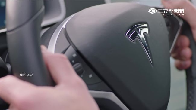 Uber搭到特斯拉！司機1句網氣炸
