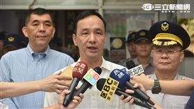 新北市長朱立倫中秋慰問警消　新北市提供