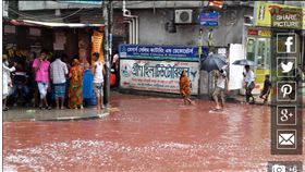 宰牲節
http://www.dailymail.co.uk/news/article-3789124/Animal-sacrifices-turn-Dhaka-streets-rivers-blood.html