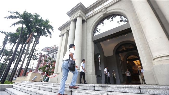 總統府開放參觀　陸客盼兩岸友好